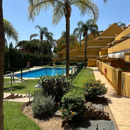Apartment 3 Bed Duplex Side Elviria Marbella