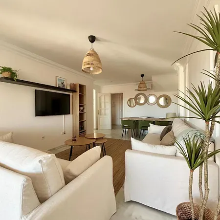 Apartment 3 Bed Duplex Side Elviria